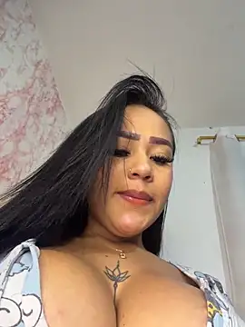 Snapshot of Luisa_Fernandaa chatting on April 22, 2026, 3:24 am Luisa Fernandaa online show from April 22, 2026, 3:24 am