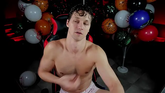 dirty-boss online show from October 18, 2025, 4:31 pm