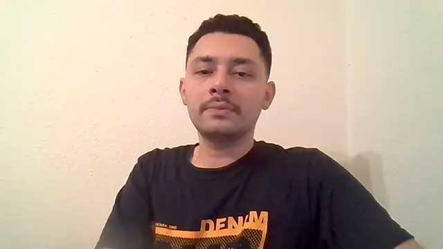 Snapshot of hemohemi chatting on July 9, 2026, 1:50 am hemohemi online show from July 9, 2026, 1:50 am