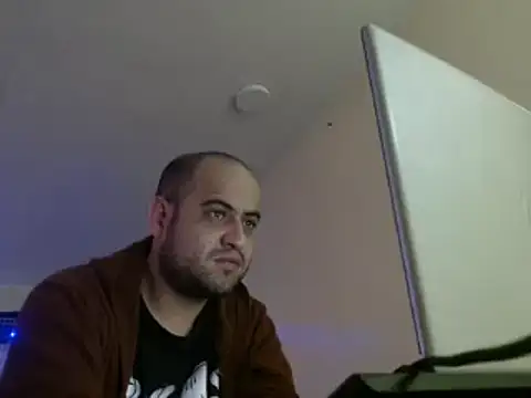 alphaswitchard online show from December 19, 2024, 9:38 pm