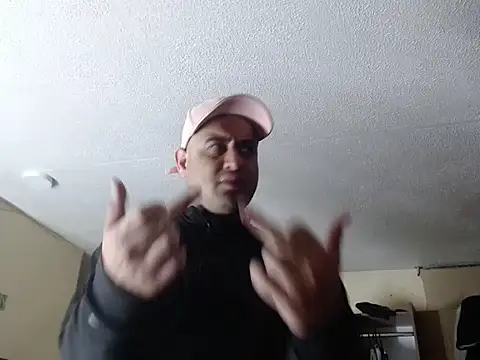 alphaswitchard online show from October 3, 2025, 10:11 pm