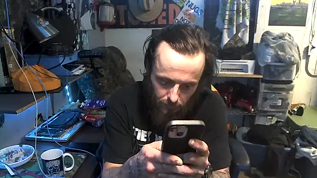 CloudDadddyyy420 online show from November 22, 2025, 12:10 am