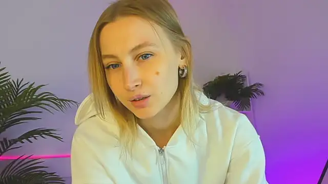 Snapshot of Jess_Anders_ chatting on November 13, 2025, 8:29 am Jess Anders online show from November 13, 2025, 8:29 am