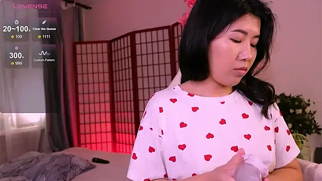 Wendy  Hills online show from September 13, 2025, 6:02 am