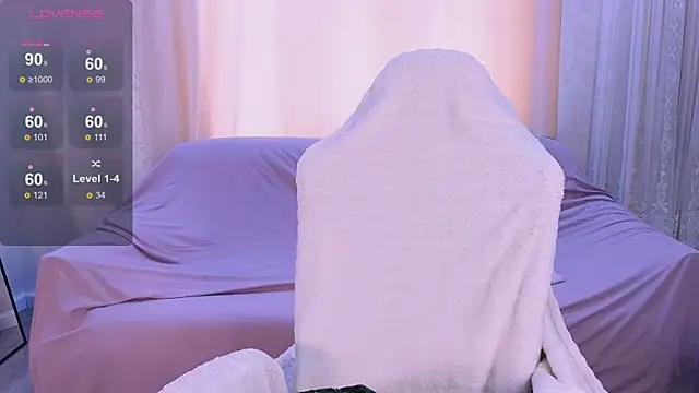 Wendy  Hills online show from November 17, 2025, 5:33 am