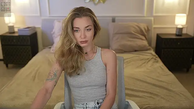 Kisasolo online show from September 15, 2025, 2:39 pm