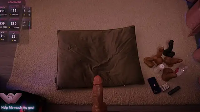 Redhead Shark new online show from November 24, 2025, 1:22 pm