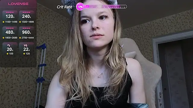 Snapshot of Nate__ chatting on February 3, 2025, 4:04 am Nate   online show from February 3, 2025, 4:04 am