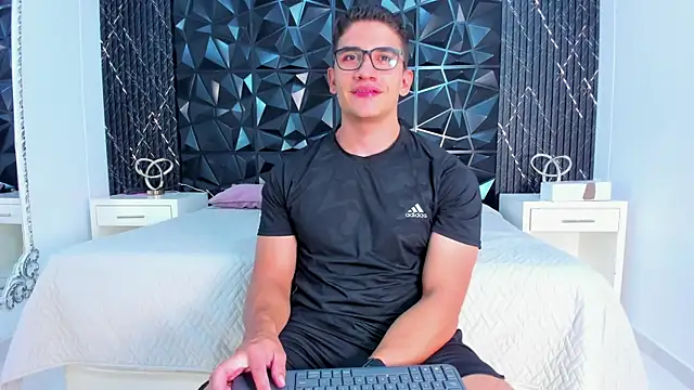 JeffDaltton online show from September 15, 2025, 7:47 pm