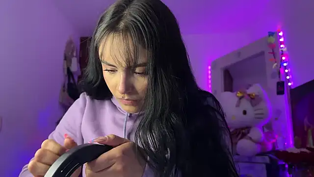 salome polaniiee online show from December 2, 2025, 6:59 am