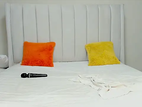  heavenlysent online show from September 18, 2025, 1:41 am