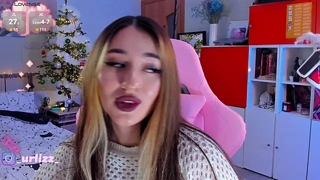 Fiona-Love online show from December 24, 2024, 11:22 pm