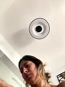 Snapshot of Gipoltergeist chatting on October 15, 2025, 1:41 pm Gipoltergeist online show from October 15, 2025, 1:41 pm