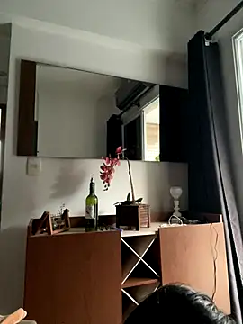 Snapshot of Gipoltergeist chatting on December 5, 2025, 9:34 pm Gipoltergeist online show from December 5, 2025, 9:34 pm