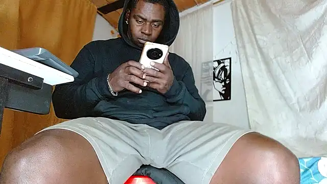 angel bonbom online show from November 17, 2025, 7:23 am