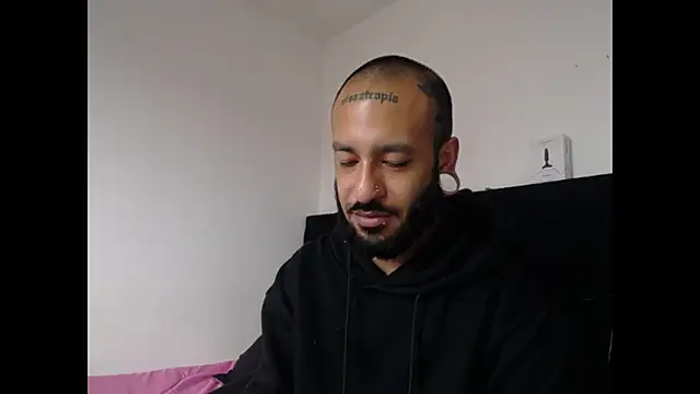 Snapshot of nika_1312 chatting on January 7, 2026, 6:46 pm nika 1312 online show from January 7, 2026, 6:46 pm