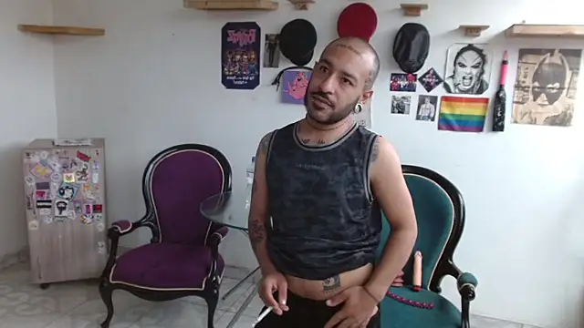 Snapshot of nika_1312 chatting on December 2, 2024, 5:10 pm nika 1312 online show from December 2, 2024, 5:10 pm