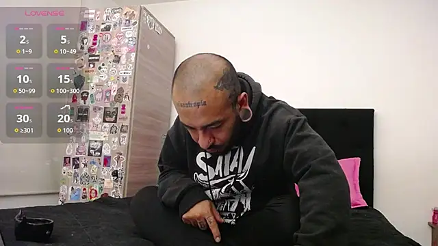 Snapshot of nika_1312 chatting on October 9, 2025, 4:46 am nika 1312 online show from October 9, 2025, 4:46 am