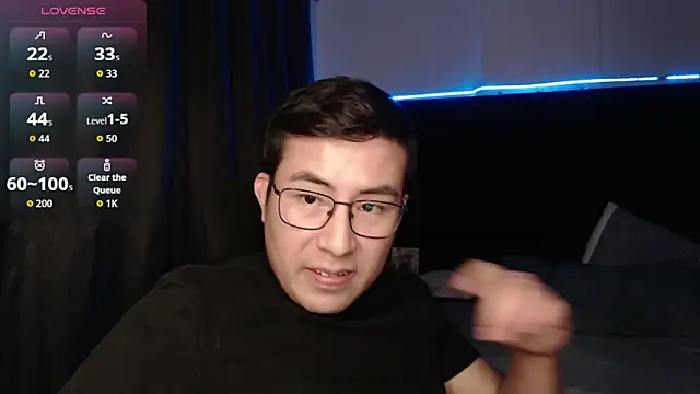 andrewmhilton  online show from November 27, 2025, 6:58 am