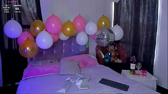  Tammyy online show from July 28, 2026, 7:04 pm