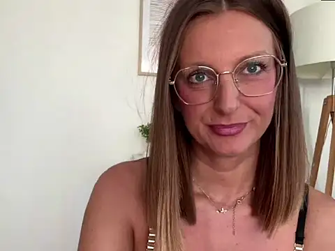 Snapshot of HornyJudith chatting on July 20, 2026, 5:59 am HornyJudith online show from July 20, 2026, 5:59 am