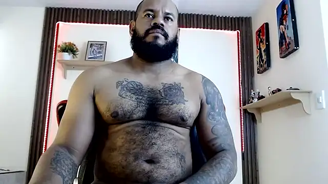 Snapshot of Damian64420 chatting on June 12, 2026, 9:45 pm Damian64420 online show from June 12, 2026, 9:45 pm