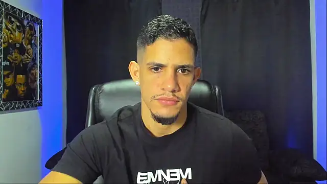 jhonnysnow17 online show from November 8, 2025, 10:57 pm