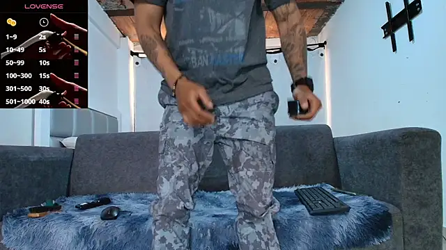 doglass costa online show from November 19, 2025, 2:06 pm