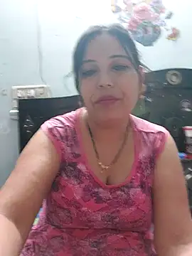 Poojabhabi101 online show from April 16, 2026, 5:52 am