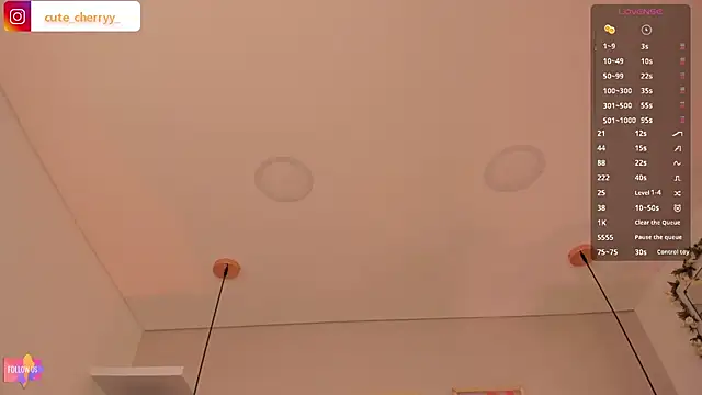 cute  cherry  online show from February 9, 2026, 8:18 pm