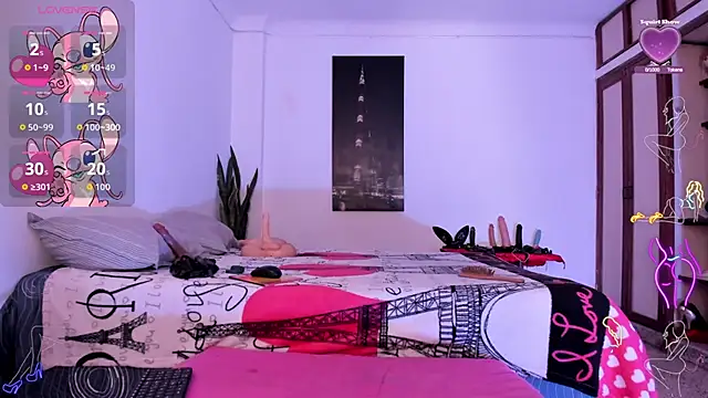 AlejandraDangerGirl online show from November 12, 2025, 4:33 pm