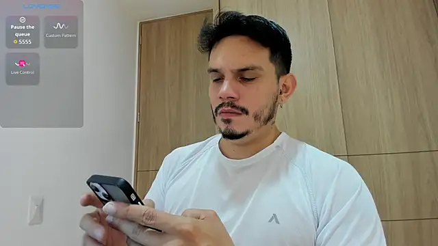 alejandro stark online show from November 16, 2025, 10:53 am