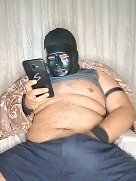 Snapshot of Kidding_Road chatting on June 21, 2026, 3:56 am Kidding Road online show from June 21, 2026, 3:56 am