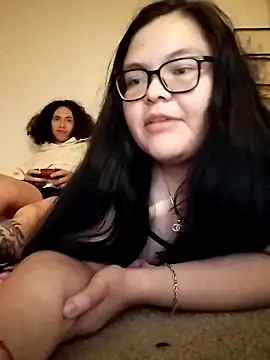 Snapshot of LiverandBrat77 chatting on October 8, 2025, 2:02 am LiverandBrat77 online show from October 8, 2025, 2:02 am