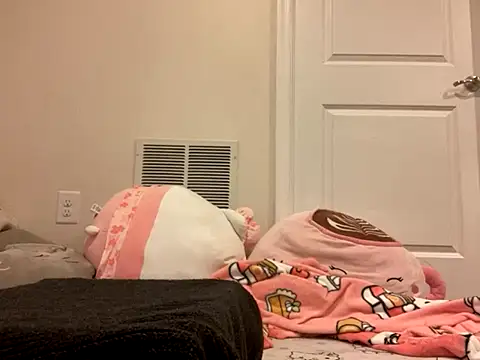 Snapshot of LiverandBrat77 chatting on October 27, 2025, 2:45 am LiverandBrat77 online show from October 27, 2025, 2:45 am