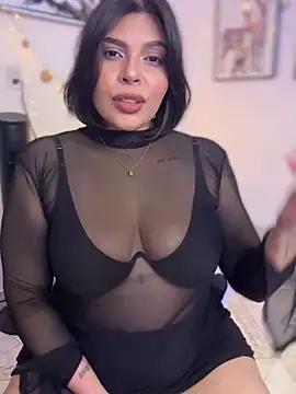 GigiiStone online show from March 6, 2025, 10:15 pm