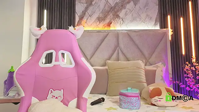 Happy tits online show from March 27, 2026, 2:40 pm