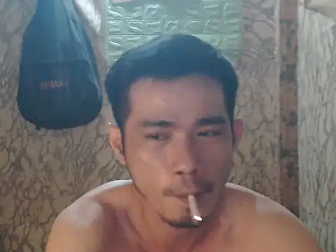 x0x-Philip-x0x online show from November 7, 2025, 5:39 pm