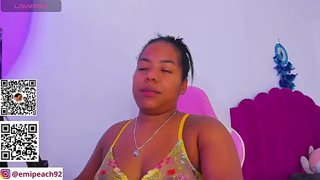 Snapshot of samanthaabloom chatting on July 17, 2026, 2:20 am samanthaabloom online show from July 17, 2026, 2:20 am