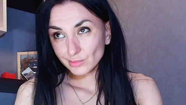 Siaconna online show from March 22, 2025, 6:33 am