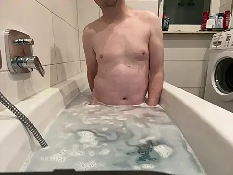 Snapshot of Smoke1581 chatting on February 10, 2026, 6:51 pm Smoke1581 online show from February 10, 2026, 6:51 pm