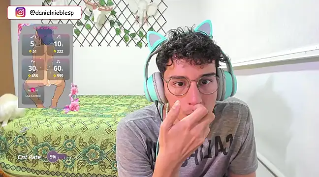 Snapshot of Jackson_Careyy chatting on February 22, 2025, 11:13 pm Jackson Careyy online show from February 22, 2025, 11:13 pm