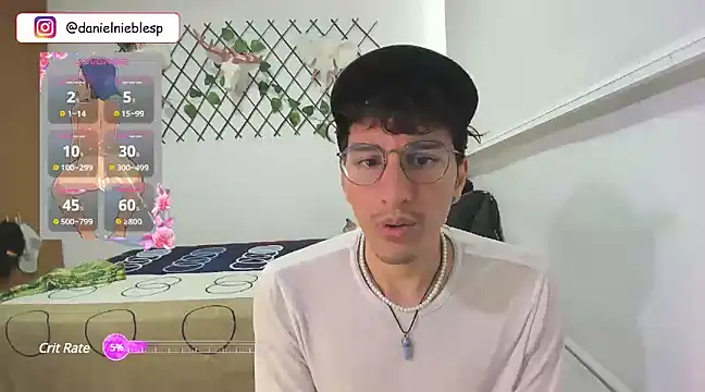 Snapshot of Jackson_Careyy chatting on February 14, 2025, 6:08 pm Jackson Careyy online show from February 14, 2025, 6:08 pm