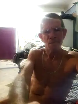 Snapshot of Daza67 chatting on December 18, 2025, 3:05 pm Daza67 online show from December 18, 2025, 3:05 pm