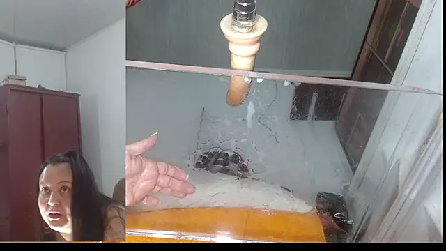 sammyEvans   online show from November 14, 2025, 10:41 am