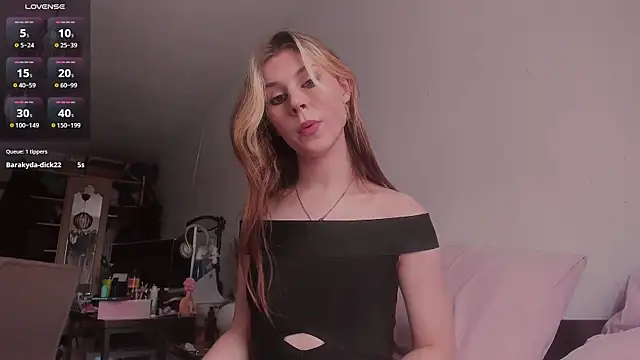  eva  pleasure  online show from March 4, 2026, 7:49 am