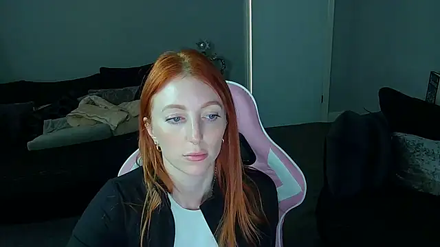 Red firesquirt online show from March 5, 2025, 4:24 pm