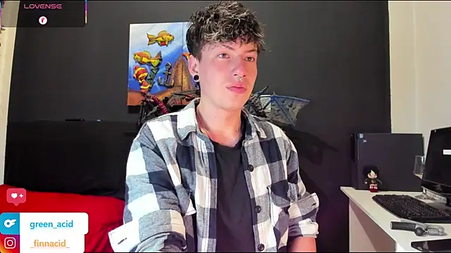 Green acid01 online show from September 13, 2025, 9:31 am