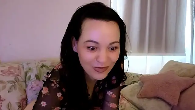 Lilie romeo online show from March 25, 2026, 10:47 am