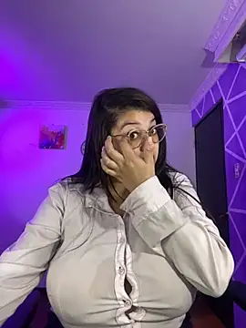 MiiaaJoness online show from November 12, 2025, 2:54 pm